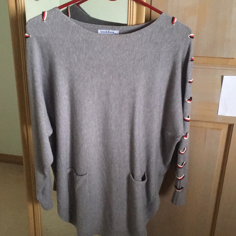 Gray sweater